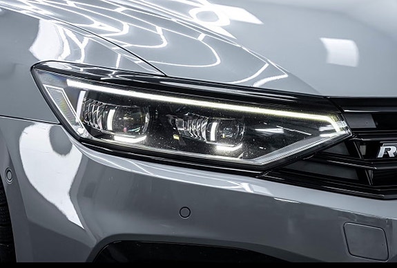 Volkswagen Passat 6 of 16