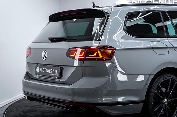 Volkswagen Passat 9 of 16