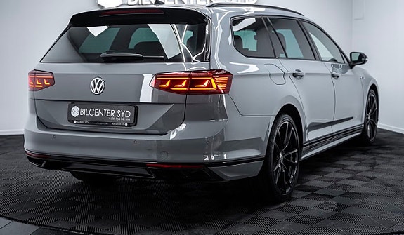Volkswagen Passat 8 of 16