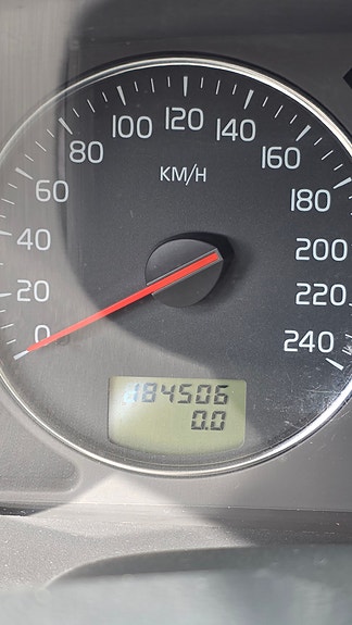 Volvo V40 8 of 11