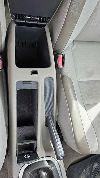 Volvo V40 7 of 11