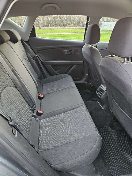 Seat Leon 6 of 7