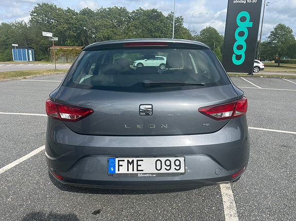 Seat Leon 3 of 7