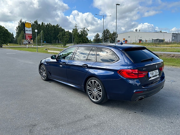 BMW 520d 3 of 19