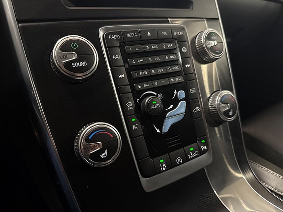 Volvo V60 18 of 25