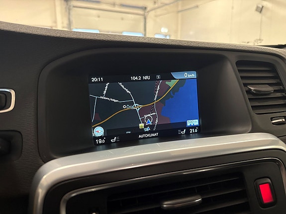Volvo V60 9 of 25