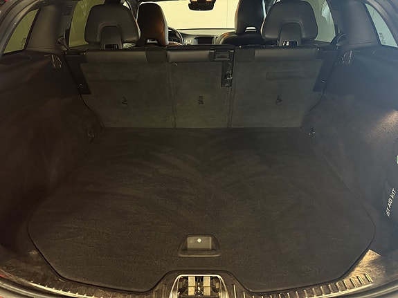 Volvo V60 24 of 25