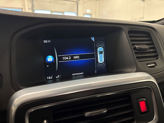 Volvo V60 11 of 25