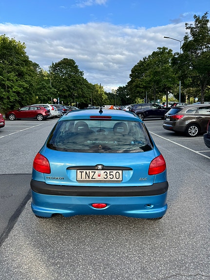 Peugeot 206 3 of 5