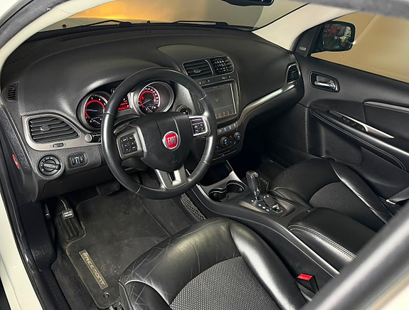 Fiat Freemont 9 of 23