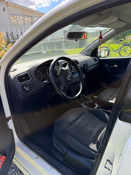 Volkswagen Polo 8 of 8