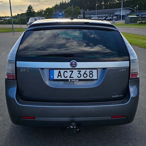Saab 9-3 4 of 5