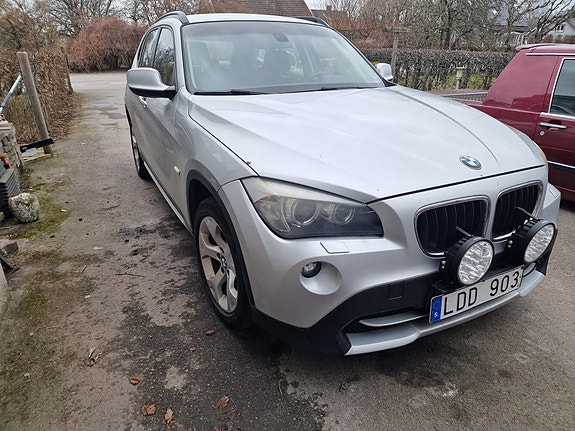 BMW X1 2 of 7
