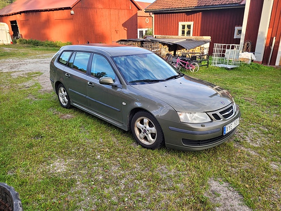 Saab 9-3 2 of 5