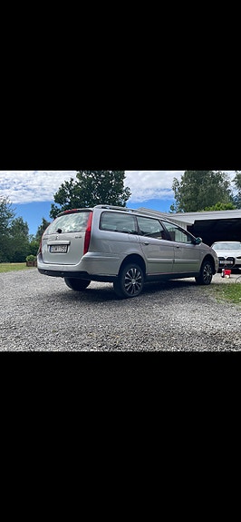 Citroen C5 3 of 5