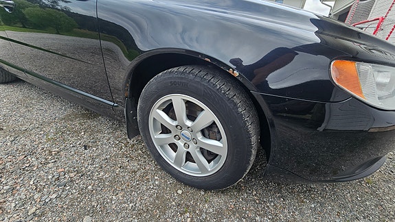 Volvo V70 16 of 16
