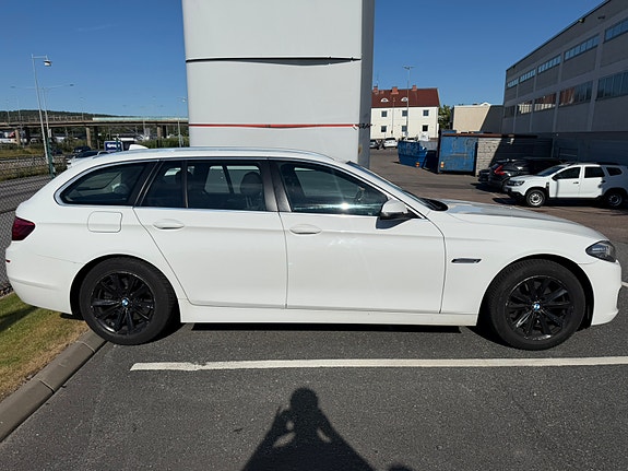 BMW 520d 3 of 8