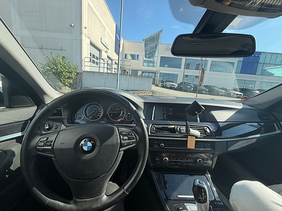 BMW 520d 6 of 8