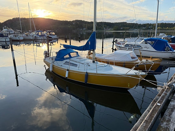 Hallberg-Rassy Misil II 4 of 8