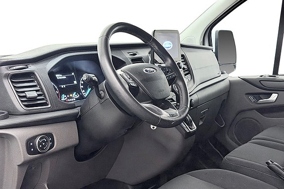 Ford Transit Custom 15 of 26