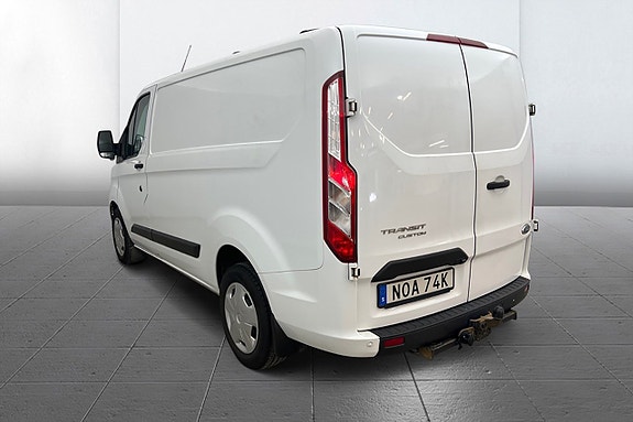 Ford Transit Custom 6 of 11