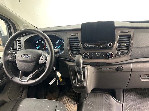 Ford Transit Custom 10 of 11