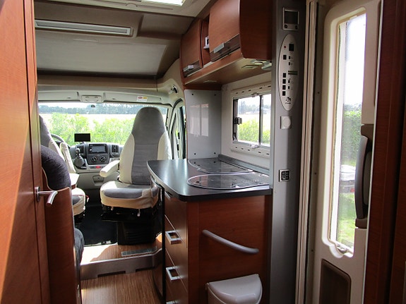 Knaus Sun Ti 11 of 23