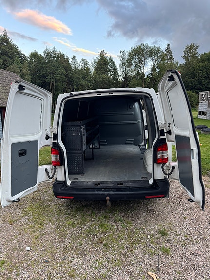 Volkswagen Transporter 5 of 5