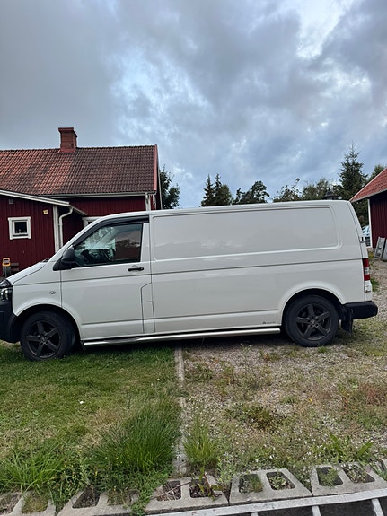 Volkswagen Transporter 2 of 5