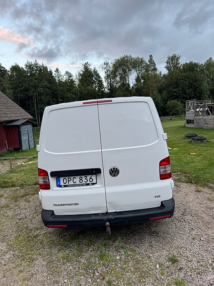 Volkswagen Transporter 4 of 5