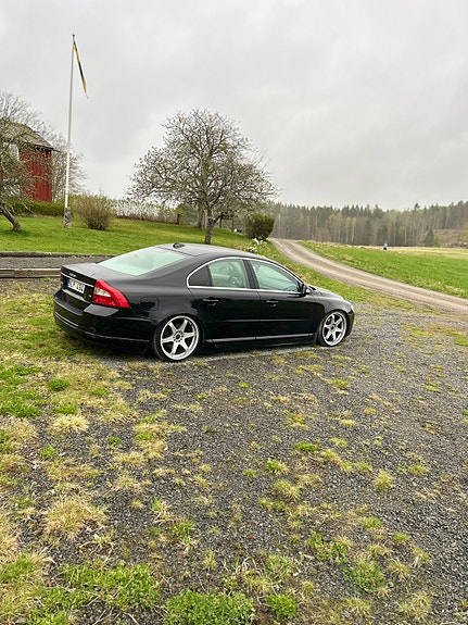 Volvo S80 3 of 7
