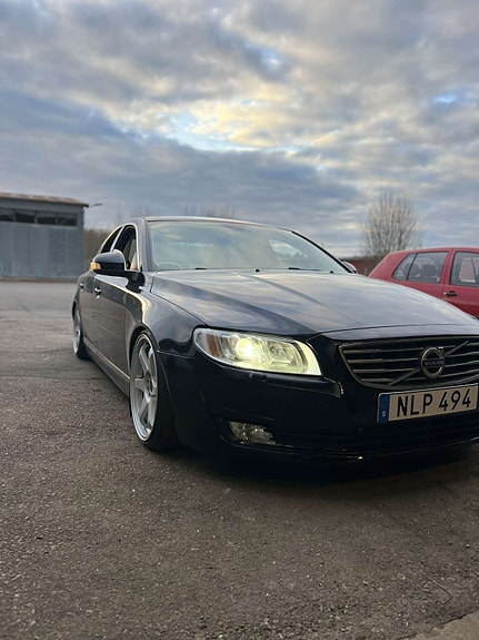 Volvo S80 4 of 7