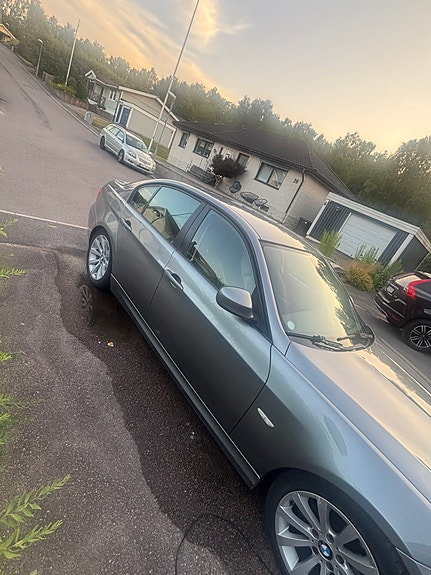 BMW 320d 7 of 13