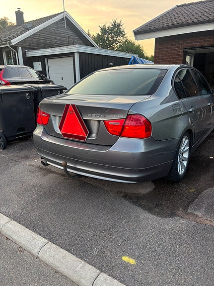 BMW 320d 6 of 13