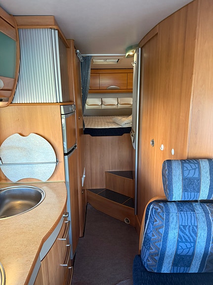 Hymer B614 3 of 7