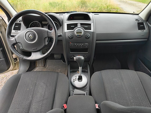 Renault Megane II 6 of 8