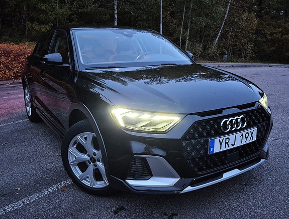Audi A1 4 of 5
