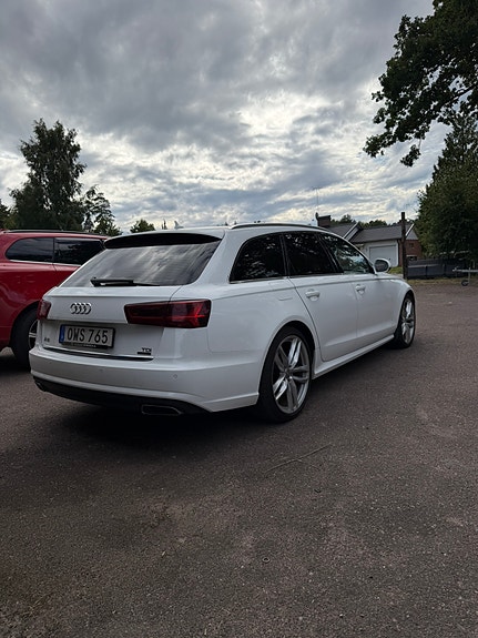 Audi A6 3 of 6