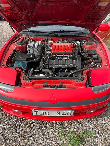 Mitsubishi 3000 GT 2 of 7
