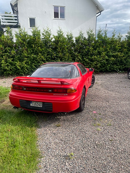Mitsubishi 3000 GT 3 of 7