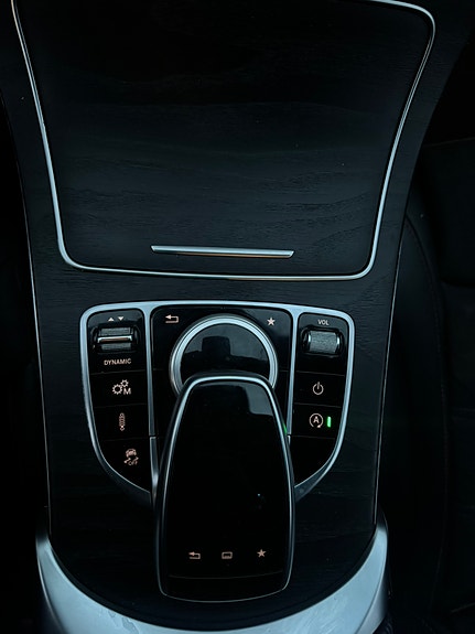 Mercedes-Benz C450 10 of 17