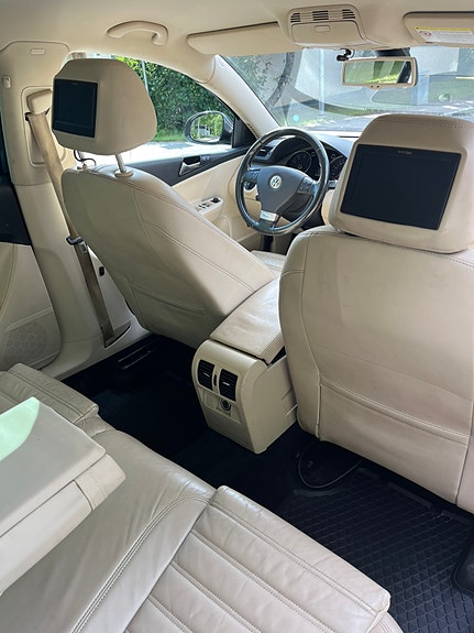 Volkswagen Passat 8 of 9