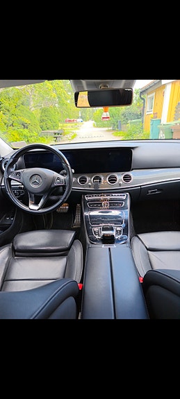 Mercedes-Benz E220 d 5 of 5