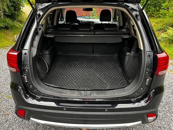 Mitsubishi Outlander 10 of 10