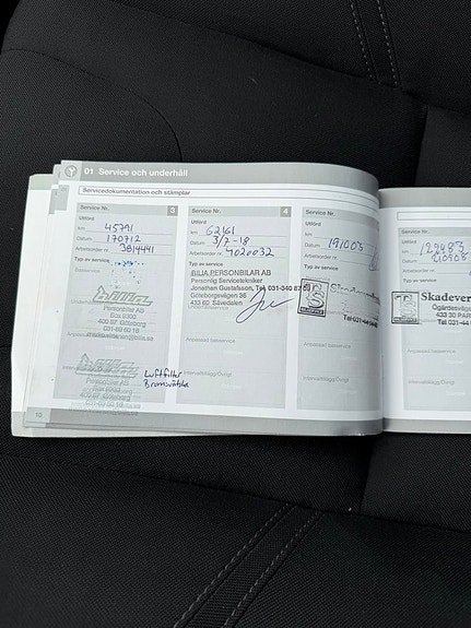 Volvo V40 18 of 20