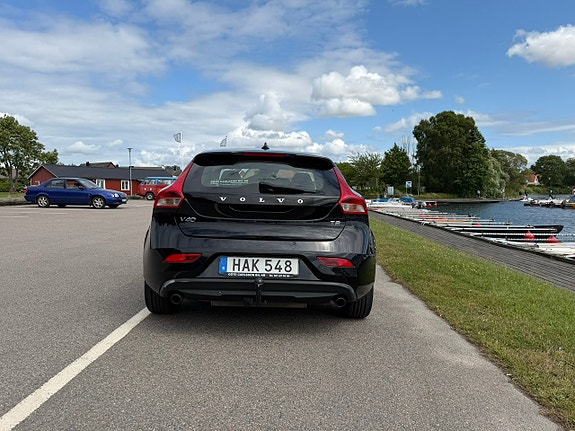 Volvo V40 9 of 20