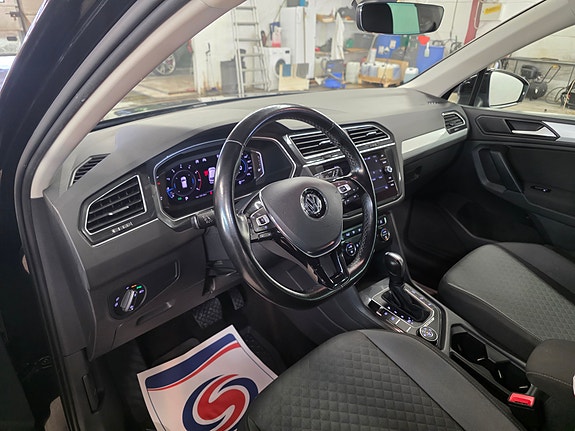 Volkswagen Tiguan 7 of 15