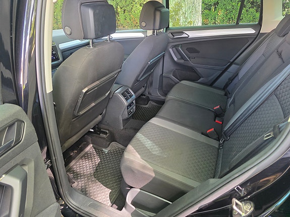 Volkswagen Tiguan 15 of 15