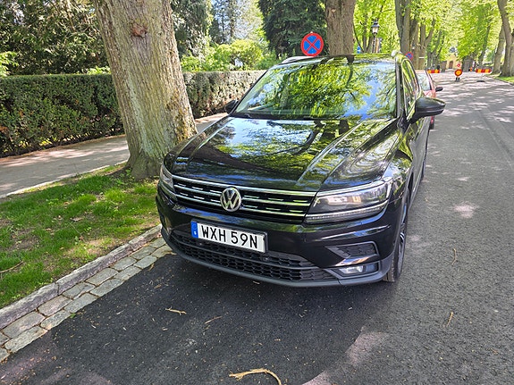 Volkswagen Tiguan 12 of 15