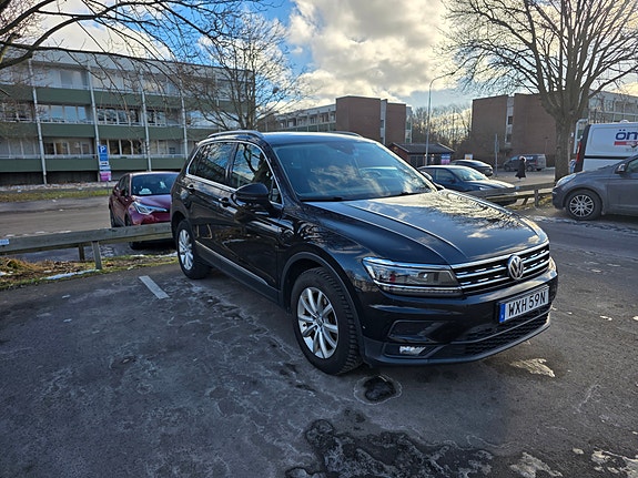 Volkswagen Tiguan 8 of 15